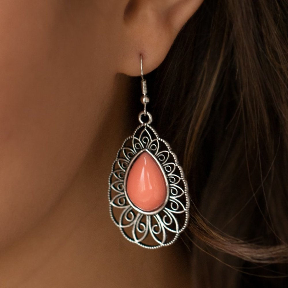 Dream STAYCATION - Orange ♥ Earrings